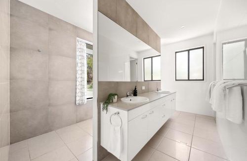 Mooloolah Valley House | Hinterland Haven - Pool & Lush Surrounds