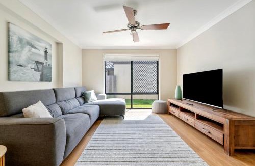 Caloundra West House | Sundara Place Coastal Home with Pool Near Beaches