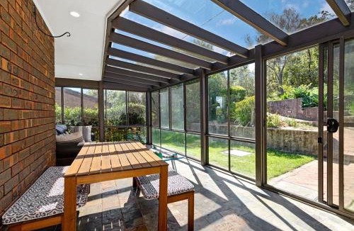 Moruya Heads House | Bertie's 3 beaches - Firepit, 5min Walk to Beaches