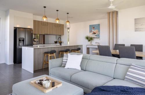 Pelican Waters House | Marina-Side Living, Walk to Cafes, Parks & Water - Kids love the Pool