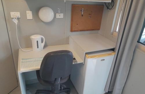 Kurwongbah Hotel | Cheap Rooms North Brisbane