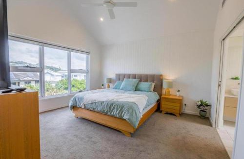 Burleigh Heads House | Cedar Sands Hideaway - 3BRM Home
