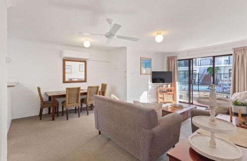 Merimbula Apartment | The Sand Nook - 2 Bedroom Fishpen Apartment