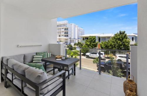 Bokarina Apartment | Azzure Beachside Bokarina Escape