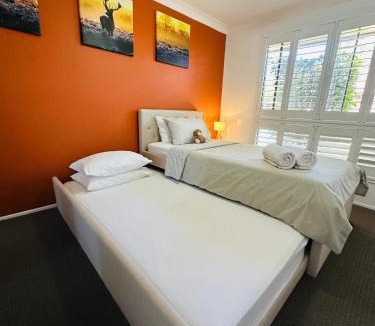 Ingleburn Apartment | Southern Sky Villa