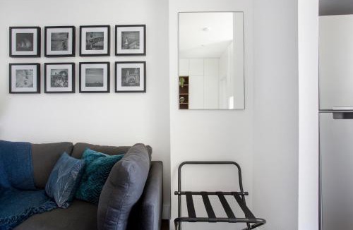 Elizabeth Bay Apartment | Stylish Studio Near Kings Cross Train Station