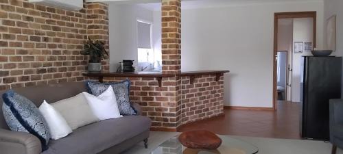 Shoalhaven Heads Apartment | River Dawn
