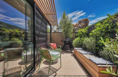 Ocean Grove Apartment | Central Ocean Grove Hideaway Pet Friendly
