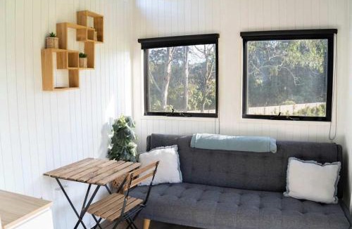Perwillowen House | Hill Creek Tiny House 1 by Tiny Away