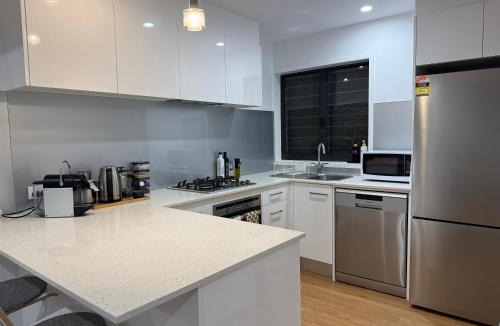 Mudjimba Apartment | SeaSide Serenity - beach 200m