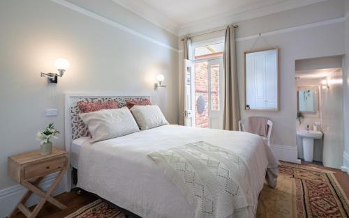 Bathurst House | The Paddington Bathurst #6