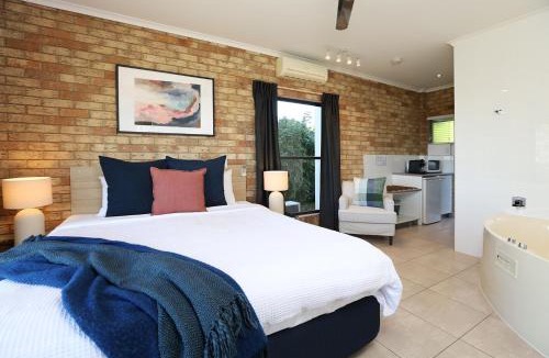 Maleny Hotel | Maleny Views Motel
