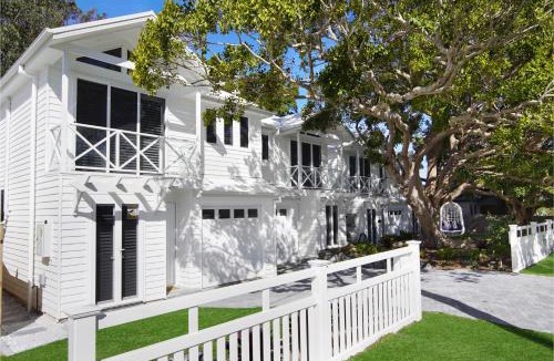 Kiama Villa | The SALTY PALMS Luxury Beach House Kiama