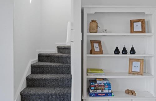 Goolwa Beach House | 66 Neighbour Ave Goolwa - Linen Provided