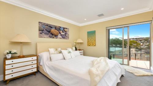 Terrigal House | Unit 40 - 4 Bed Part Ocean View