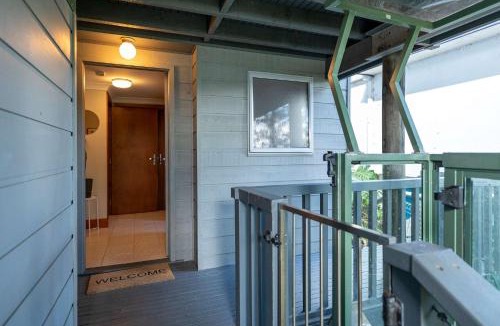 Killcare House | Bay and Beachside Family Retreat