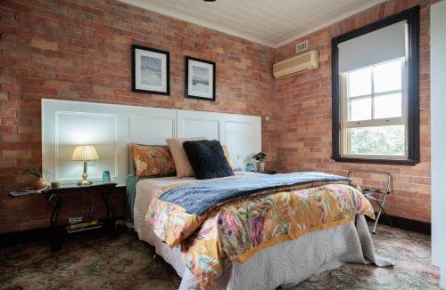 Paterson Bed & Breakfast | Kings and Queens Paterson