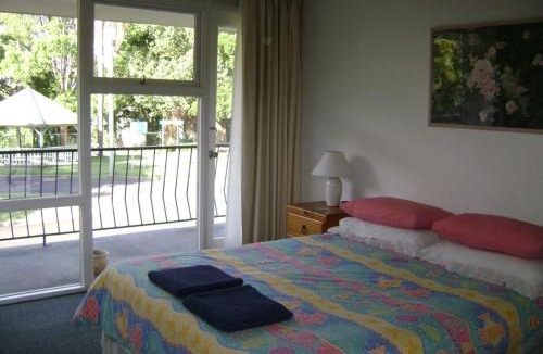 Casino Hotel | River Park Motor Inn