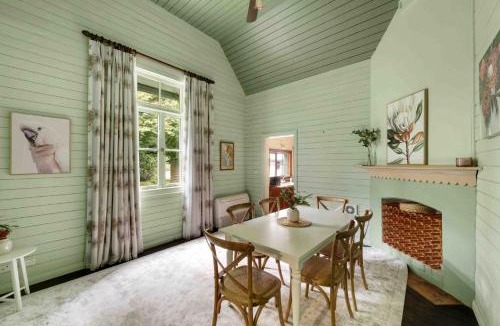 Barrengarry House | Old Barrengarry School House