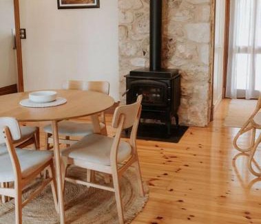 McLaren Vale House | Cole-Brook New Cottage - McLaren Vale