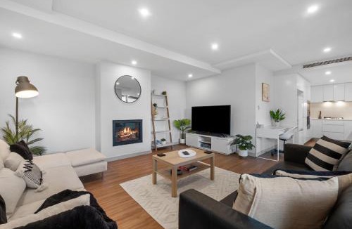 Pymble Apartment | The Pymble Residence Modern Comfort & Prime Location