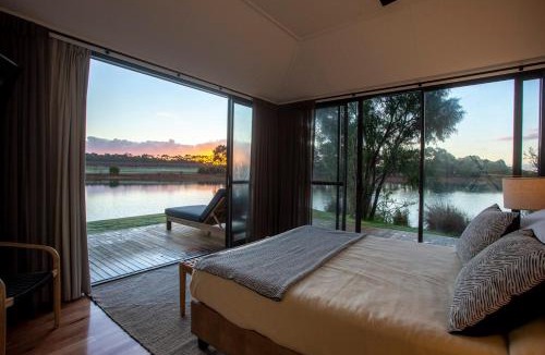 Wilyabrup Villa | Caves Road Vineyard Retreat