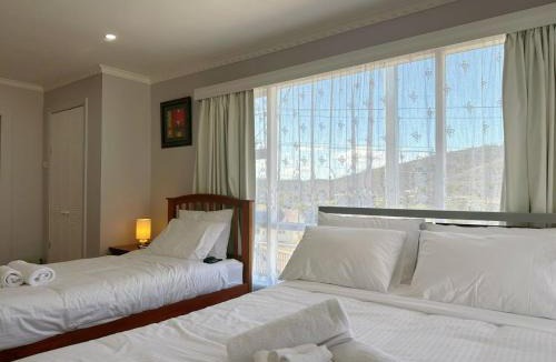 Warrane Apartment | All-Seasons Comfort - Close to CBD & Air port