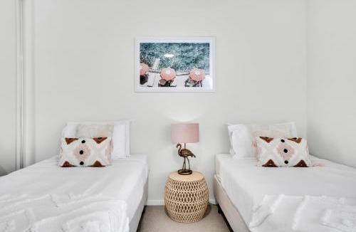 Kings Beach Apartment | Central Kings Beach 2 BR APT w Pool and Spa access