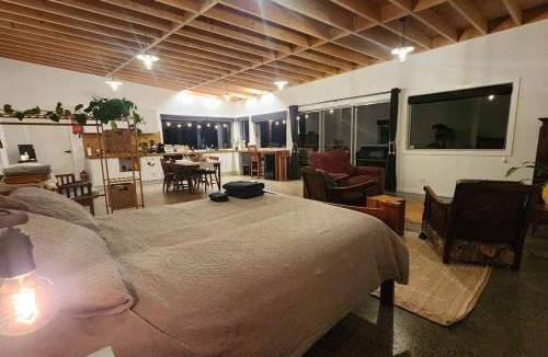 Jerrara House | The Shedio On Saddleback