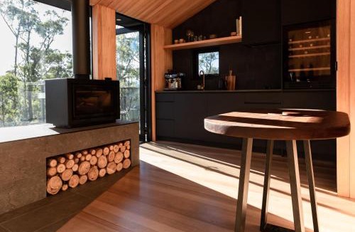 Glen Huon House | Hunter Huon Valley Cabin One