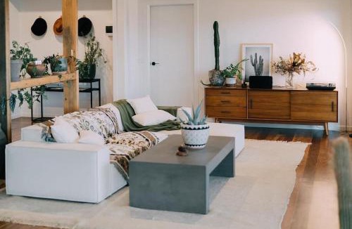 Huon House | The Good House