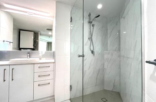 Mooloolaba Apartment | Oceanview One-Bedroom Retreat in The Peninsular Resort