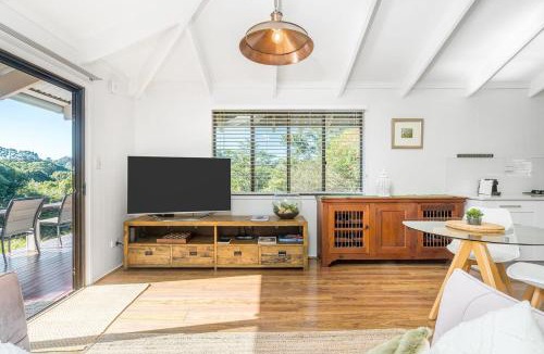 Bangalow House | Twin Tallows - secluded couples retreat