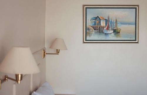 Narooma Hotel | Holiday Lodge Motor Inn