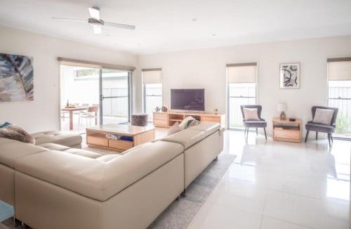 Golden Beach House | Golden Beach Family Home with Pool