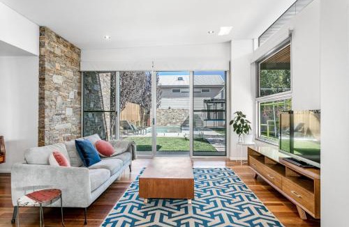 Mosman Park House | Mosman Park Luxury Family Home with Pool & Alfresco Dining