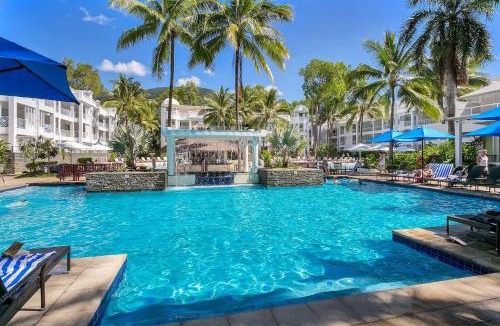 Palm Cove Apartment | Chic Resort Living at Luxury Beach Club and Spa