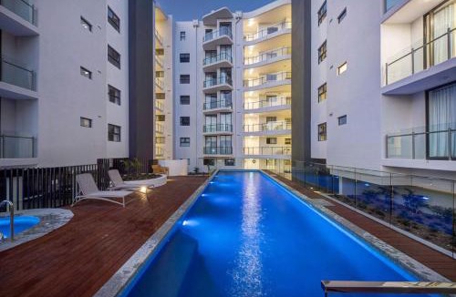 Maroochydore Apartment | THE COSMOPOLITAN COTTON TREE UNIT 20802 Maroochy City Light