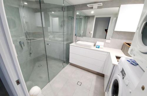 Caloundra Apartment | Pandanus Shores Kings Beach