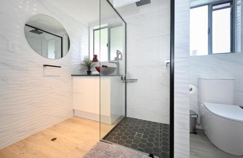 Buddina House | Stunning, Beachfront Dream Home - ZA3