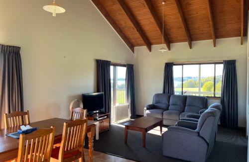 North Narooma House | Black Bream Point Cottages