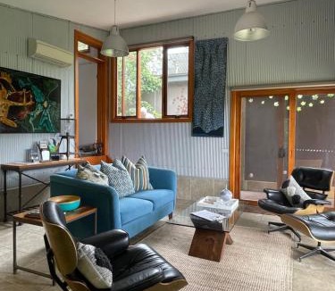 Dixons Creek Villa | The Studio - Yarra Valley