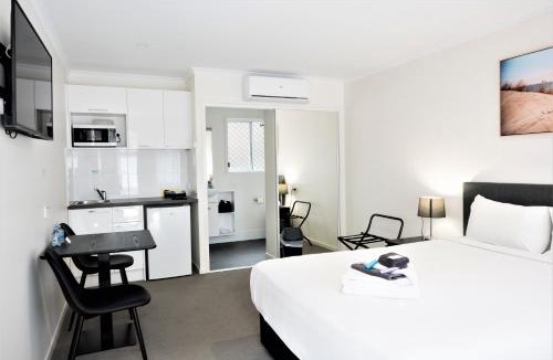 Petrie Hotel | Petrie Mill Motel