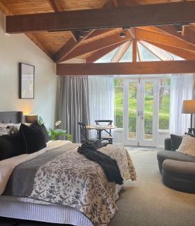 Yarra Glen Cabin | Araluen Lodge Yarra Valley