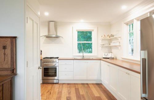 Jaspers Brush House | Yarrawong Farm, near Berry
