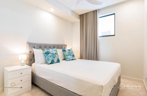 Maroochydore Apartment | THE COSMOPOLITAN COTTON TREE Unit 10307 RIVERFRONT BREEZE