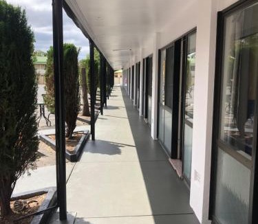 Warwick Hotel | Jackie Howe Motel