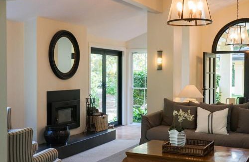 Berry House | Kevalier Park Berry