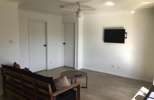 Vincentia House | Ocean View Villas