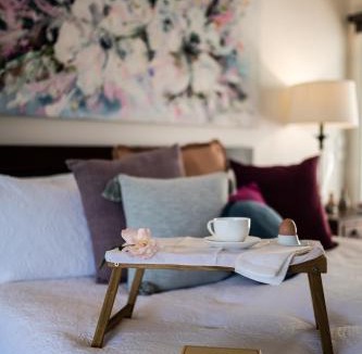 Yarra Glen Cabin | Araluen Lodge Yarra Valley
